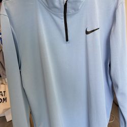 Nike sweater L