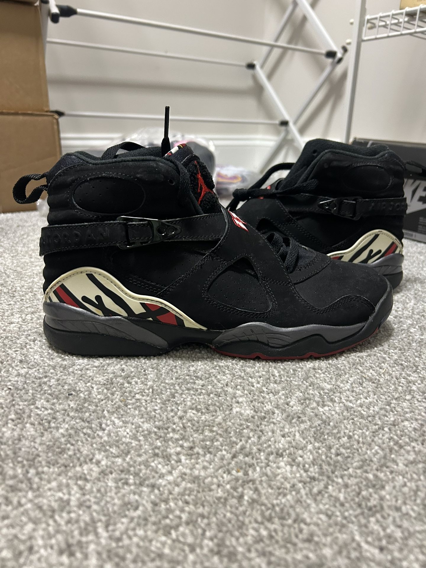 Jordan 8 Playoffs (gs) Size 7Y, 8.5W - Retail $189