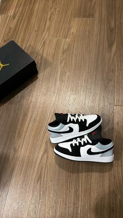 Jordan 1 Low SE: Panda Toe | 6Y