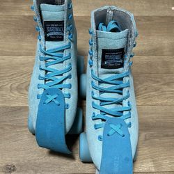 Boardwalk Roller Skates 