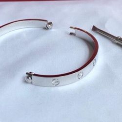 Cartier Love Bracelet 