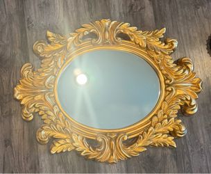 Large Ornate Gold Rococo Oval Wall Mirror – 29” x 22”