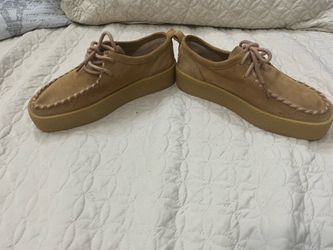 Colors of California ,size 40 ( 8 us) color Beige