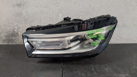 2018-2019-2020 AUDI Q5 SQ5 LEFT HEADLIGHT OEM USED #10160