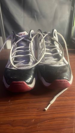 Jordan B Loyals ‘White Red Black’ Size 7