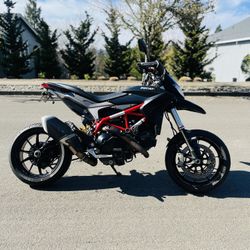 FULL PARTOUT Ducati Hypermotard (contact info removed) 