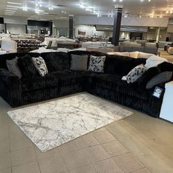Black ONYX 3-PIECE SECTIONAL