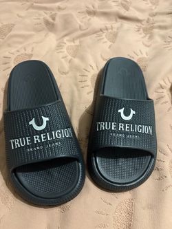 Slides size 8