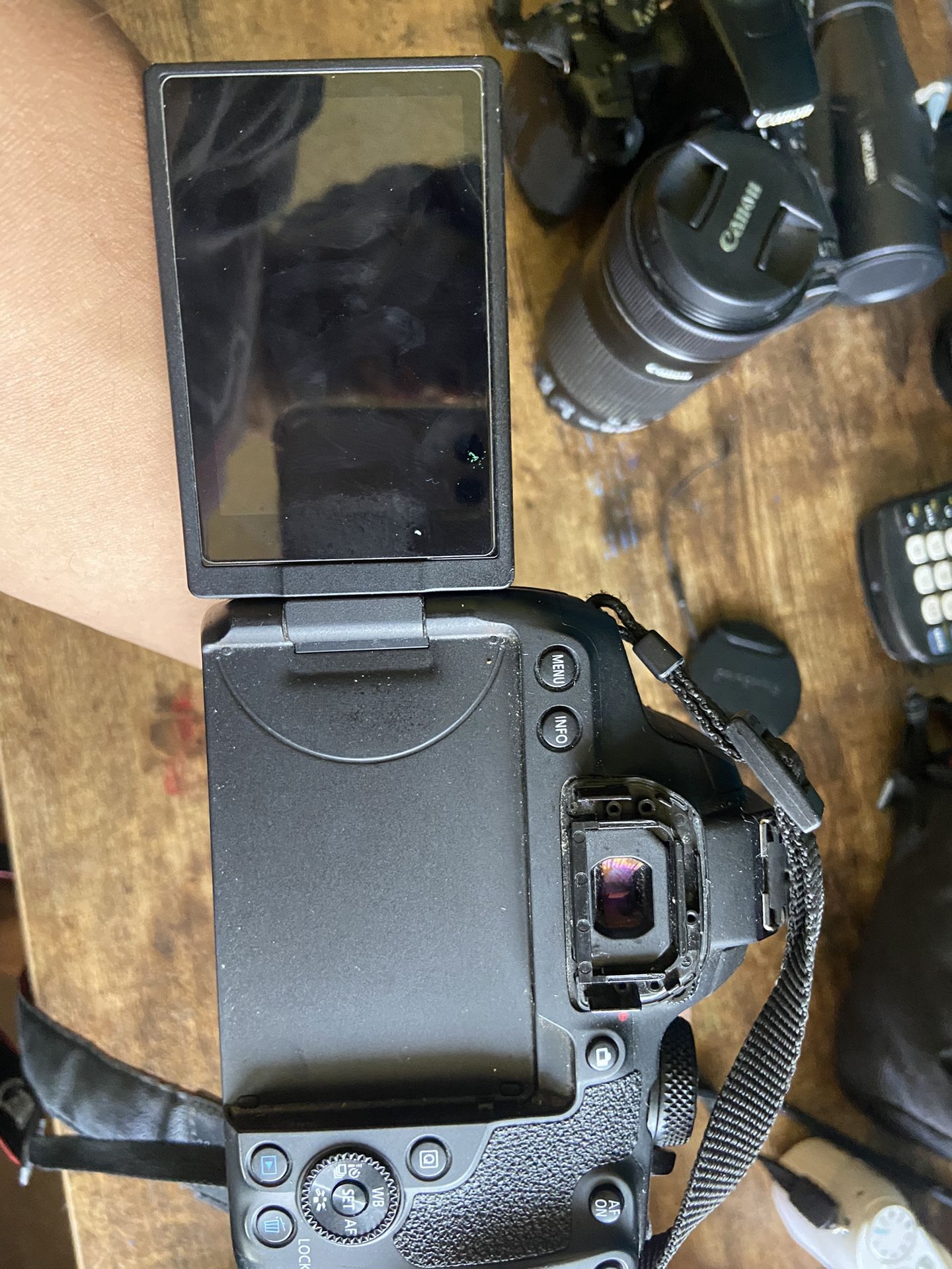 Canon Rebel EOS T8i
