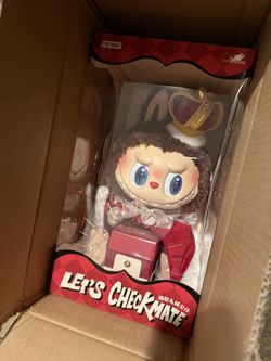 Labubu Checkmate Pop mart