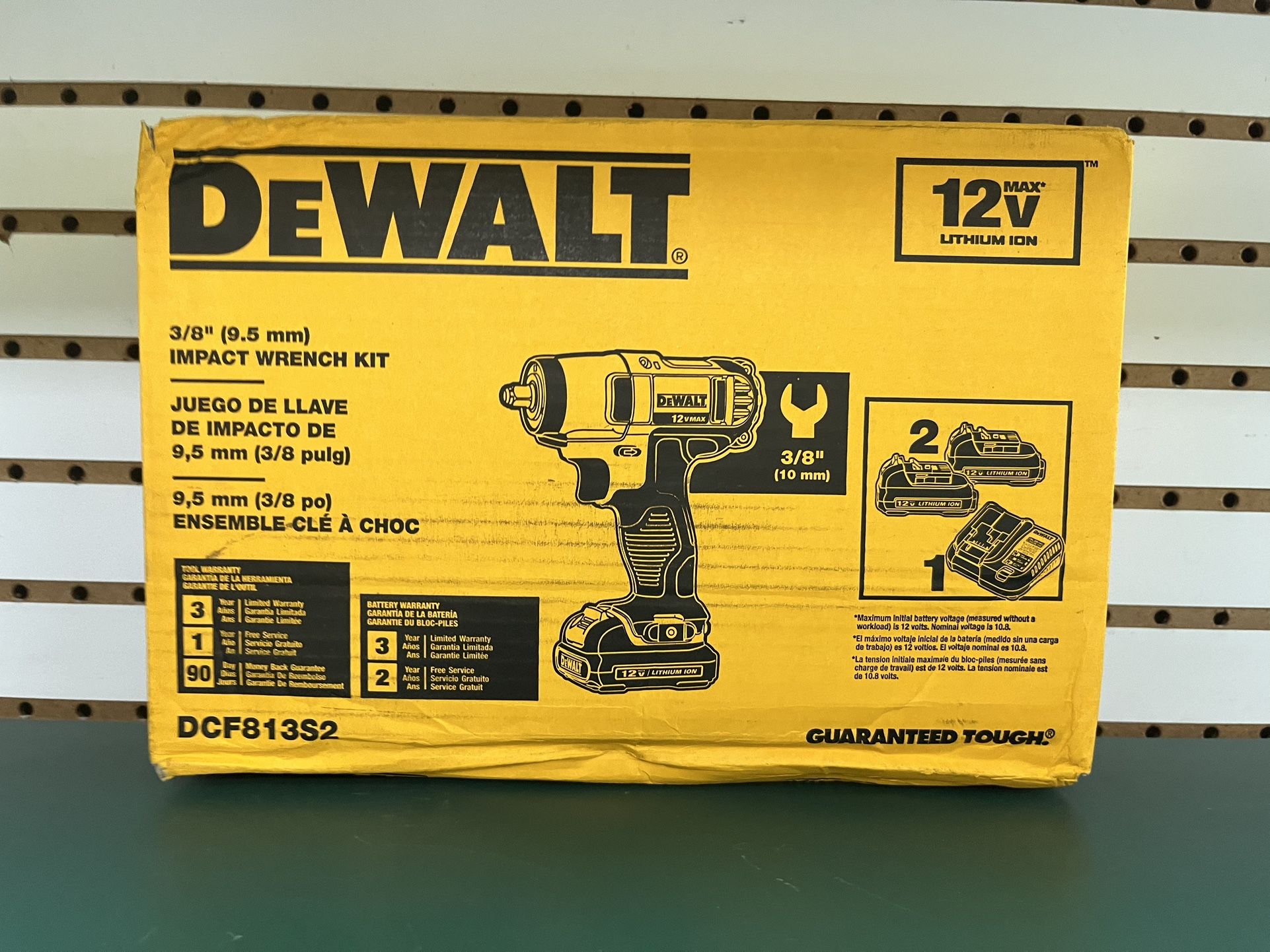 Dewalt 12v Max 3/8” Impact Wrench Kit (Brand New)