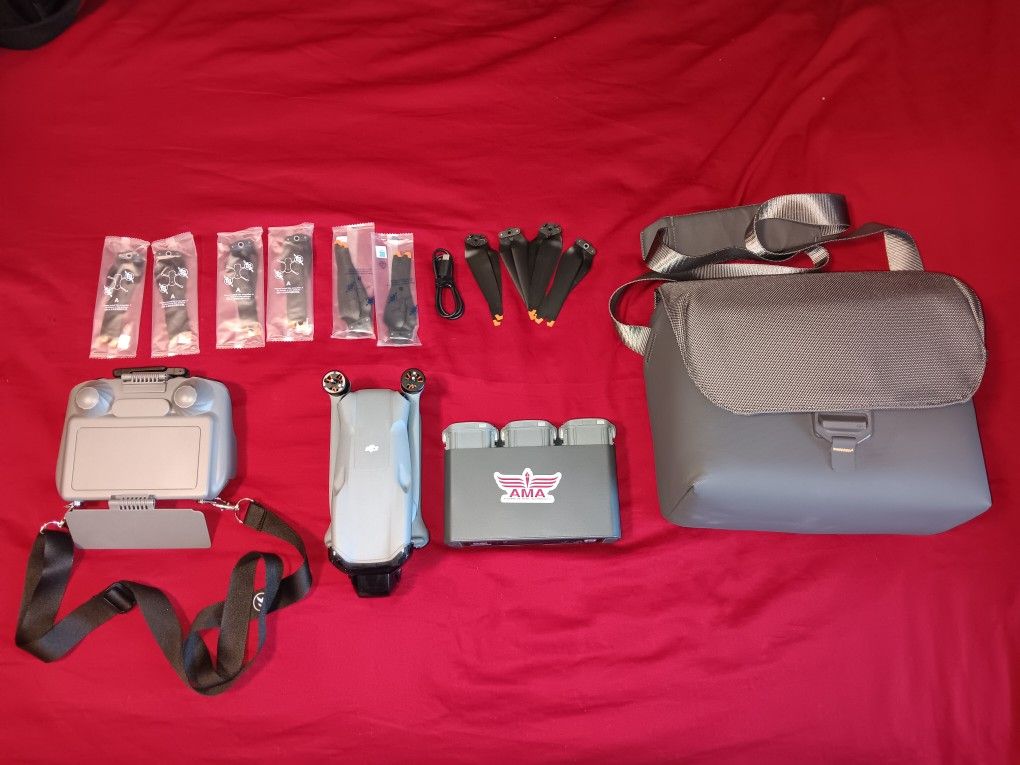 DJI AIR 3 FLY MORE COMBO WITH CARE REFRESH