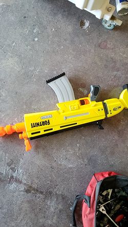 Selling nerf gun