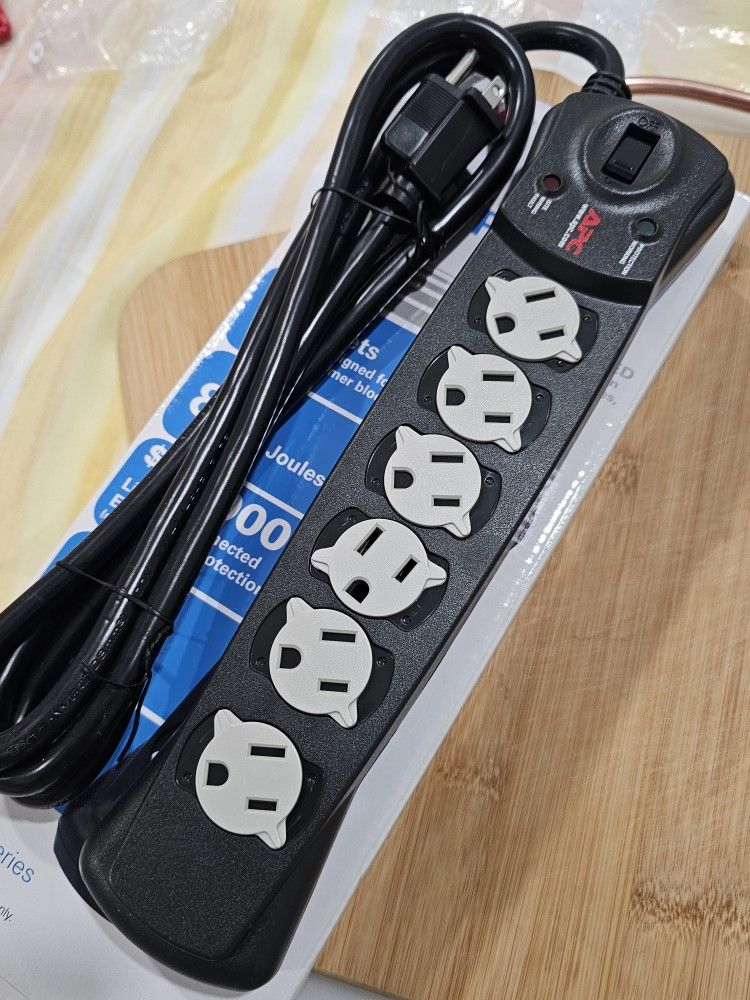 2 brand new, never used, 6 outlet, 3 prong, 3 ft surge protector-black