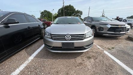 2014 Volkswagen Passat