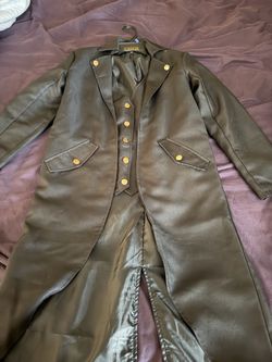 Black Tailcoat sized Child’s large for dress up or Halloween