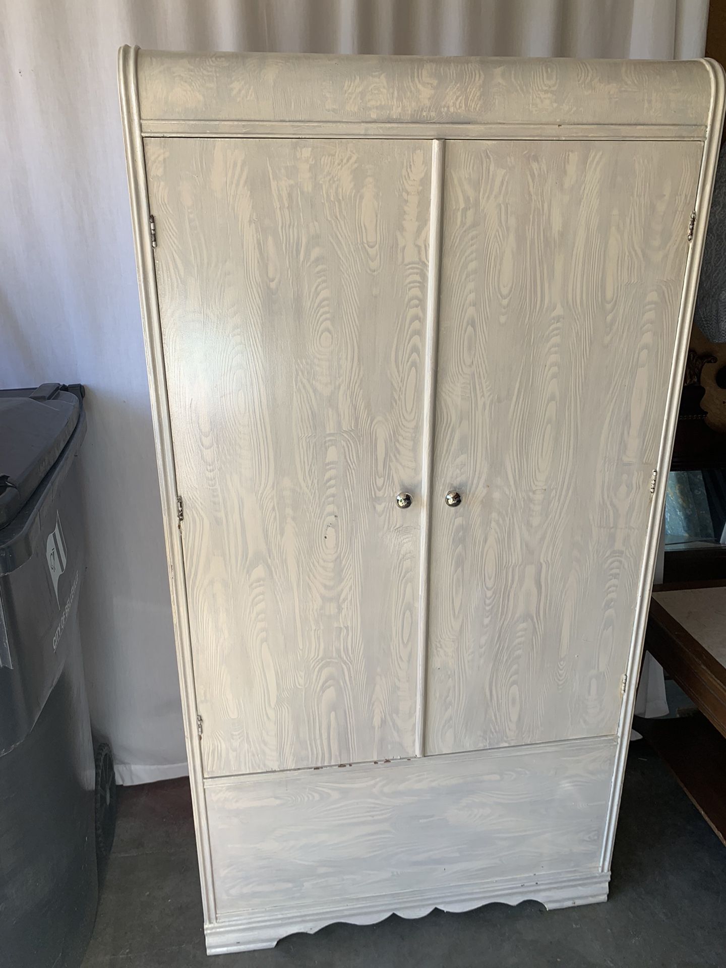 Off white wood armoire (Pick Up Only)