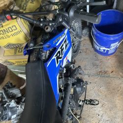 125cc Dirtbike 