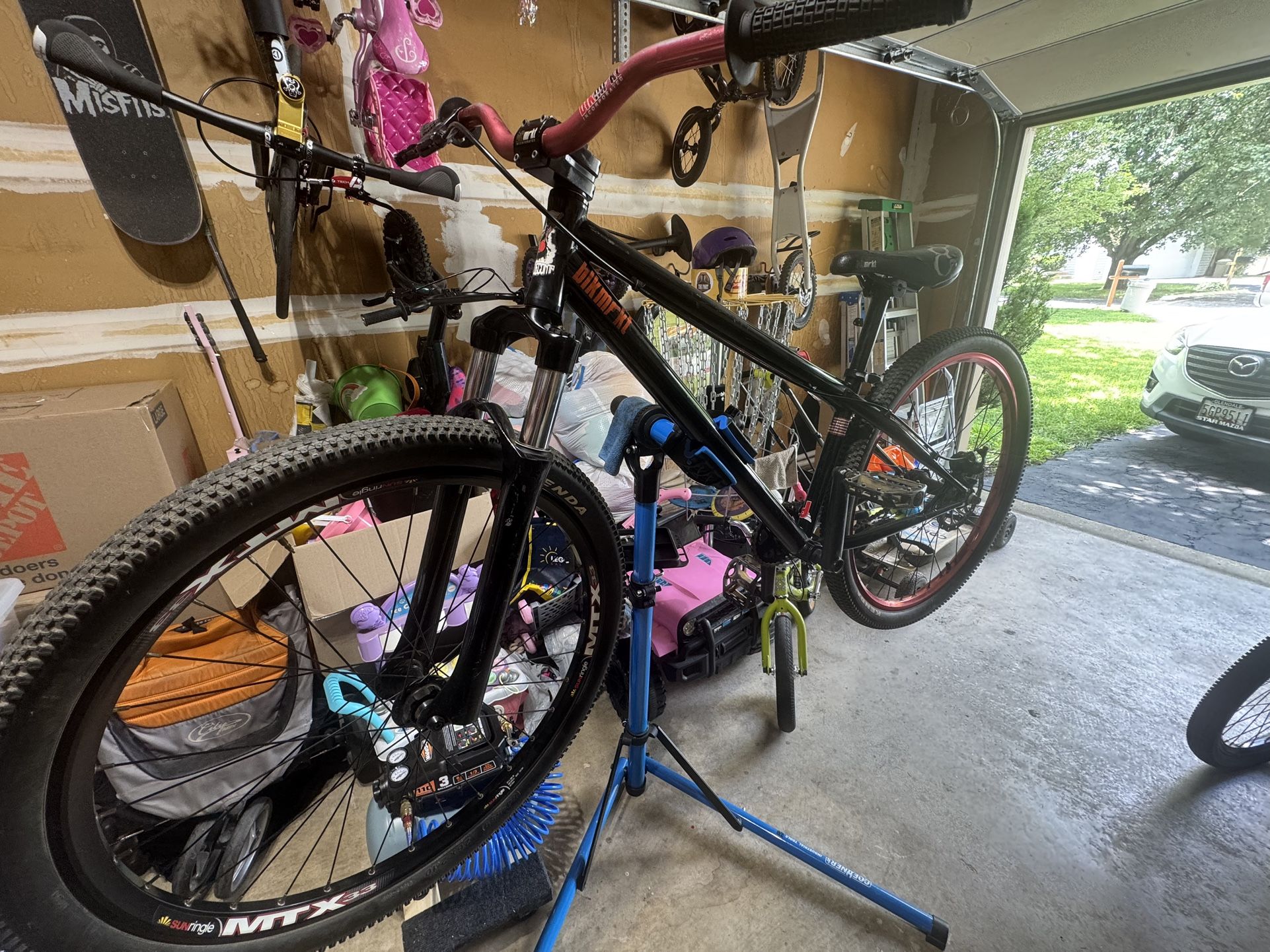 Dirt jumper DJ BMX Mountain bike 26 Blkmrkt 357