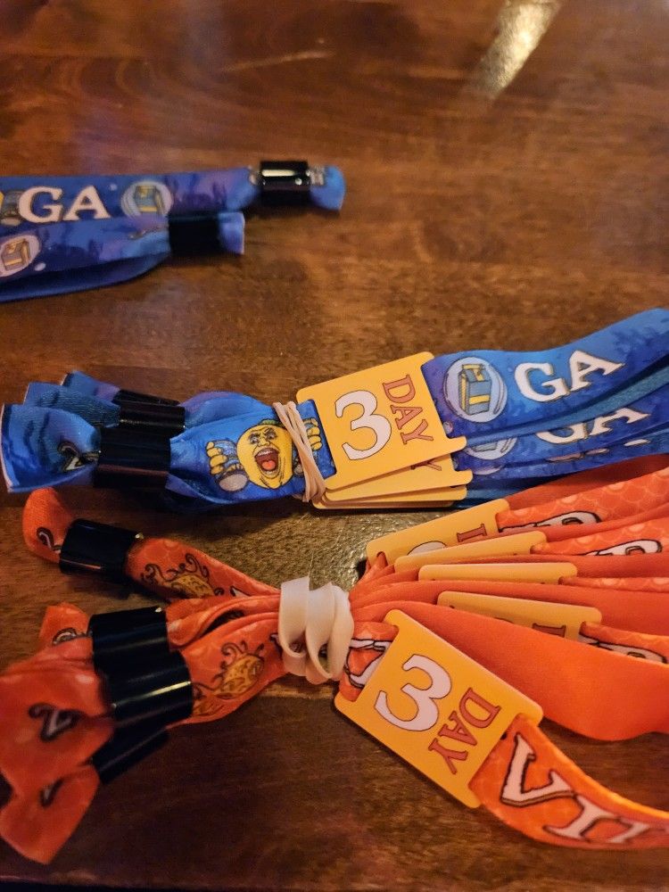 SUMMER SMASH WRISTBANDS FOR SALE 