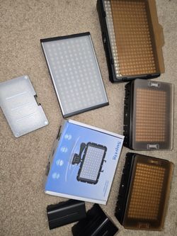Bunch Of Photography Video Lights Portable Gopro Waterproof Like New.