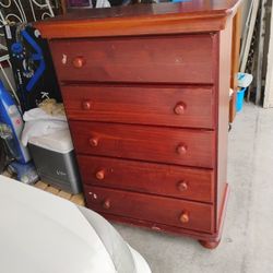 Dresser 5 Drawers
