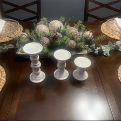  Candle Holders