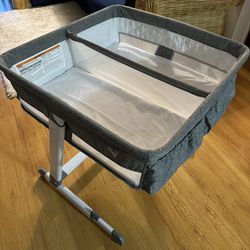 Twin Bassinet Sleeper Crib