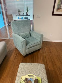 Recliner