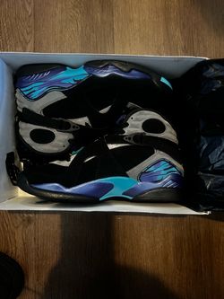 Jordan 8 “Aqua” 2025 size 10.5