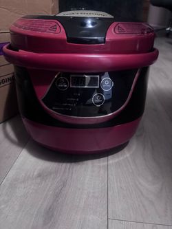 Pressure cooker