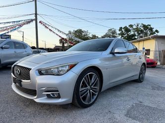 2015 INFINITI Q50