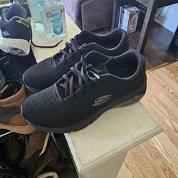 Womens Gymshoes Great Condition Size 8 