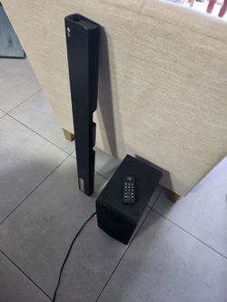 LG soundbar with subwoofer