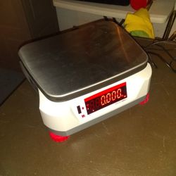 Food grade scale in great condition and certified