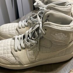 Air Jordan Retro 1 OGs