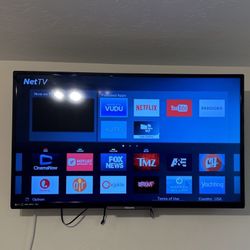 65” Philips Smart TV – $350 (Excellent Condition) NEED TO SELL URGENTLY