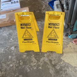Wet Floor Signs 
