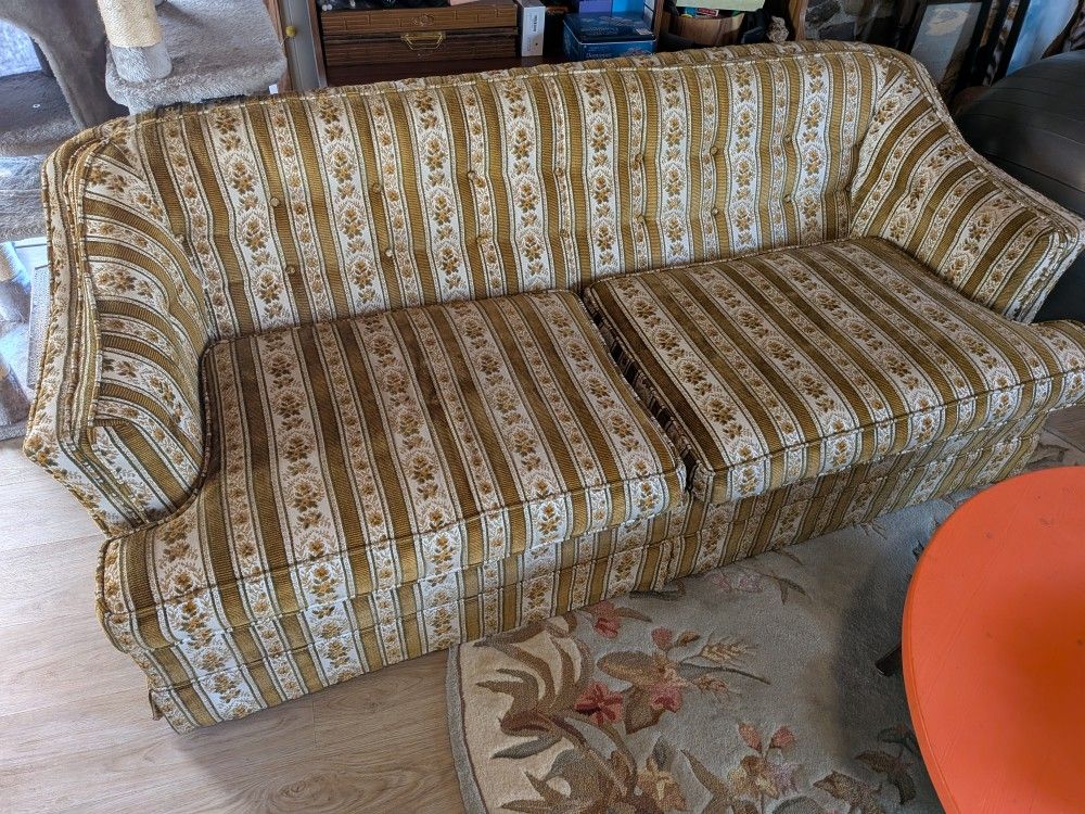 Free Couch