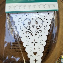 Papel Picado Cielito Lindo Banners, 10 Pieces New. 