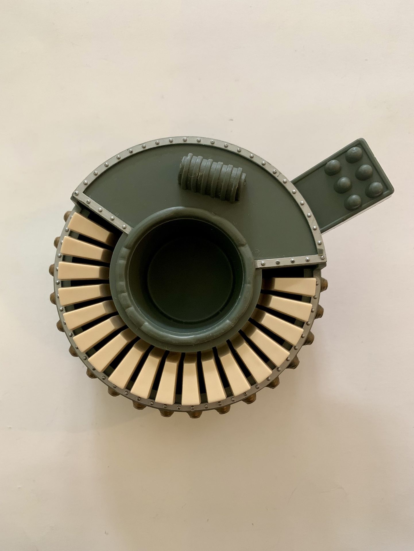 Vintage 1983 Star Wars Return of the Jedi Max Rebo Band Piano Accessory Complete