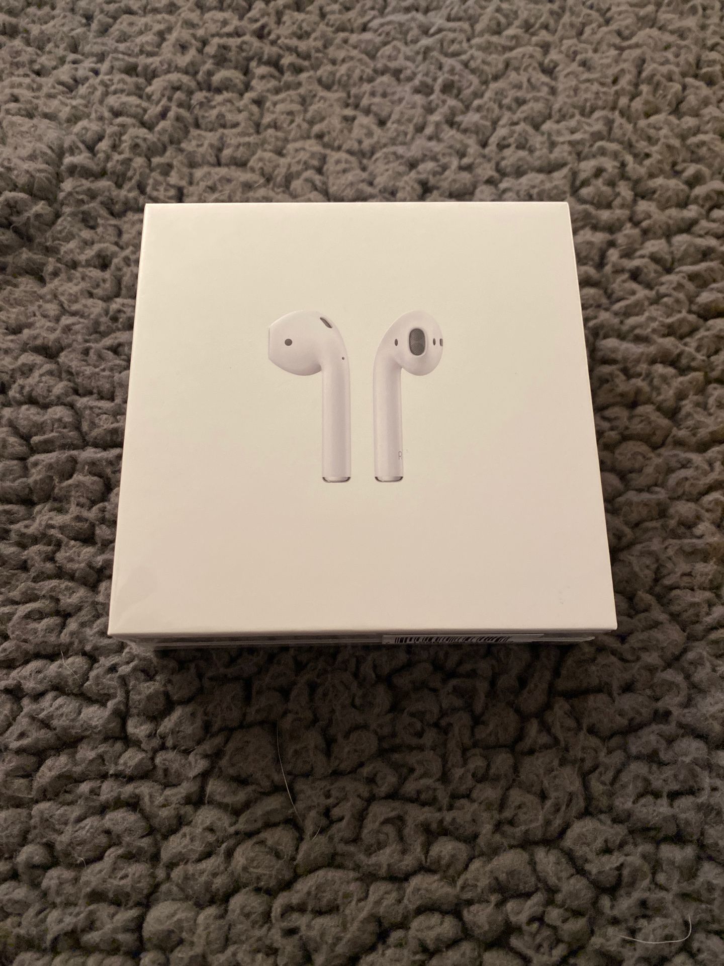 AirPods W/Charging Case