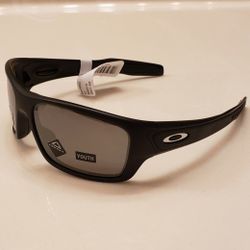 OAKLEY YOUTH TURBINE BLACK POLARIZED