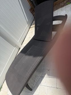 Dark brown Wicker Outdoor Chaise Lounge