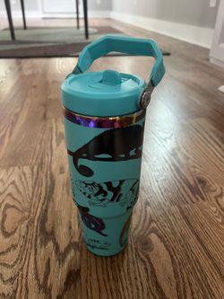 Brand New Tumbler W Lizard Designs 