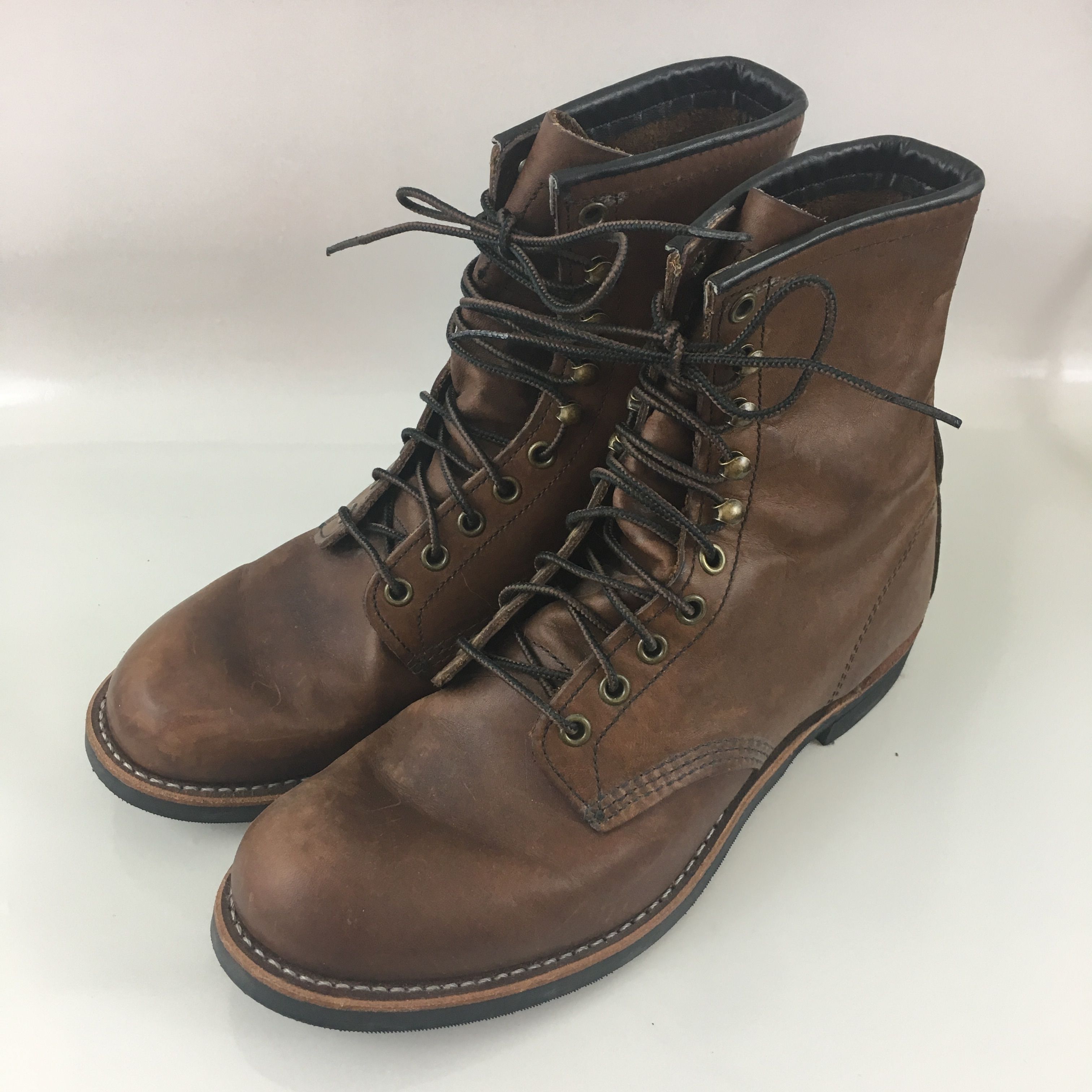 Red Wing Harvester 2943 Amber Harness Leather Boots - Size 8.5