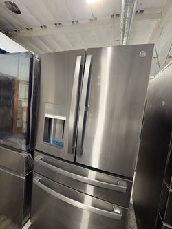 GE Stainless Steel French Door Refrigerator