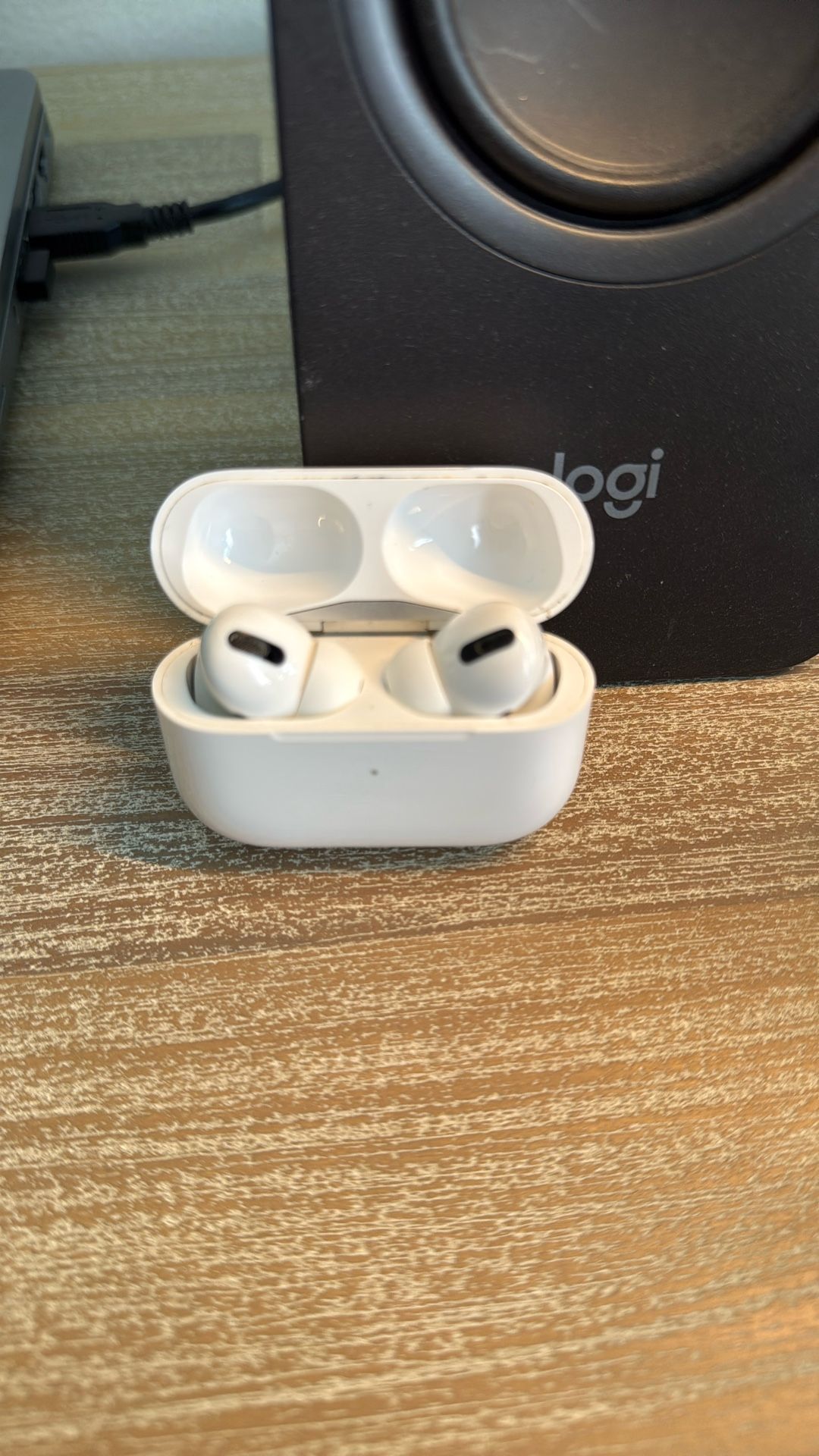 AirPods Pro Gen 1