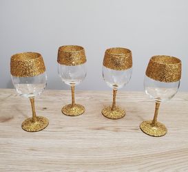 NEW SET of (4) Handcrafted DYI Gold Glitter Glass Wine Glasses