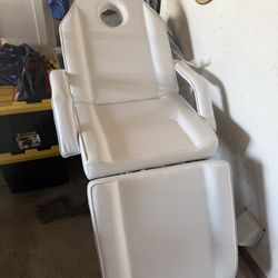 Facial/Esthetician Adjustable Treatment Chair